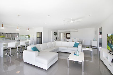 Buena Vista - Accommodation Directory 3