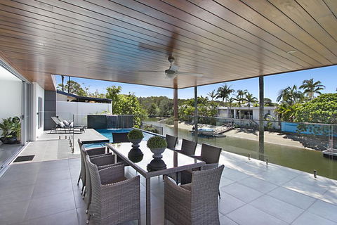 Buena Vista - Accommodation Directory 1