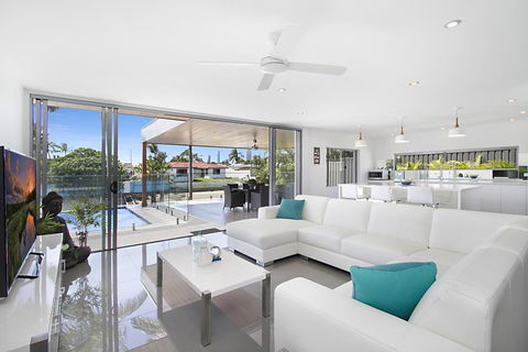 Buena Vista - Accommodation Directory 2