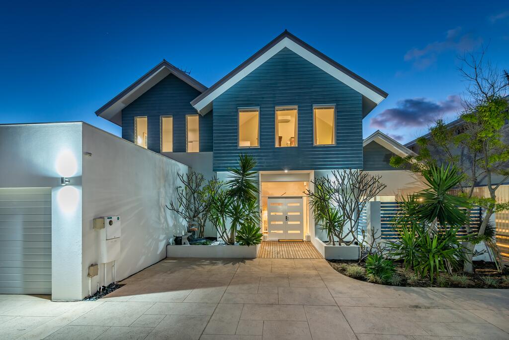 Currambine WA Accommodation Directory
