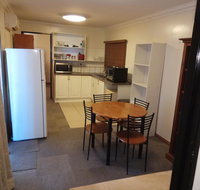 Burt St gardens - Accommodation Directory