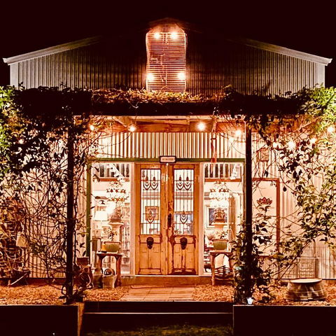 BYRON BAY'S MOD SWANKY SHED AT TOORALOO FARM STAY! - Accommodation Directory 3