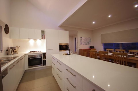 Cadence At Bright - Luxury Accommodation - Accommodation Directory 3