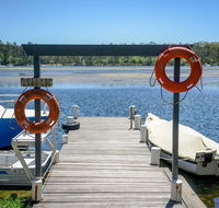 Calm Waters Waterfront Cottages - Accommodation Directory