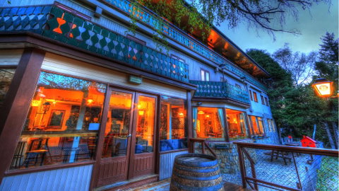 Candlelight Lodge - Accommodation Directory 0