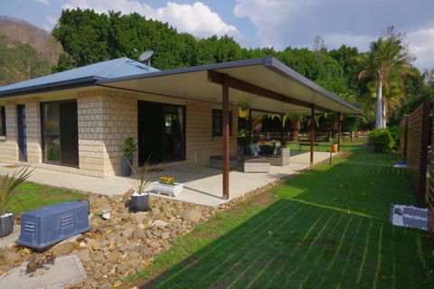 Canungra Valley Cottage - Accommodation Directory 3
