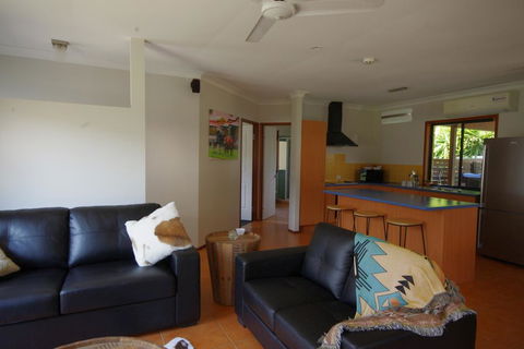 Canungra Valley Cottage - Accommodation Directory 2