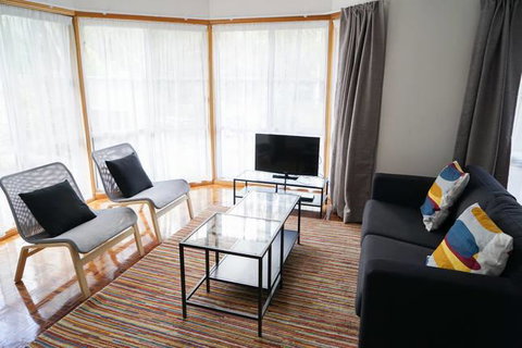 Canyon Walk House & Unit - Accommodation Directory 3