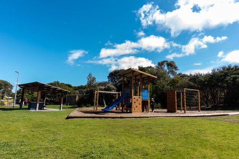 Cape Paterson Holiday Park - Accommodation Directory 2