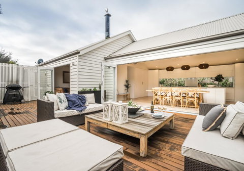 Capri House - Accommodation Directory 0