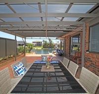 Carefree on Cormorant - Accommodation Directory