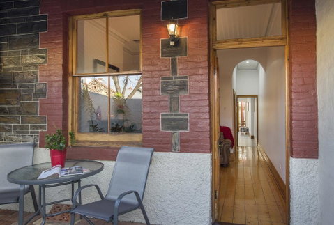 Carrington Charm - CBD - WiFi - Parking - Accommodation Directory 2
