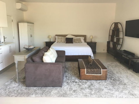 Casablanca, Peaceful Couples Retreat, Avalon Beach - Accommodation Directory 3