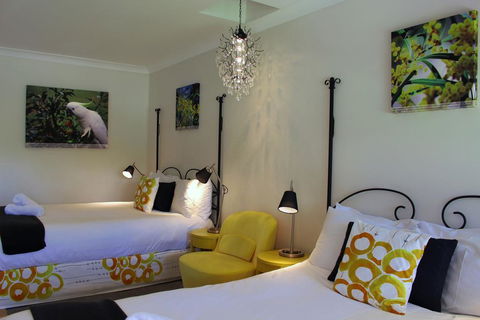 Cedar Creek Lodges - Accommodation Directory 3