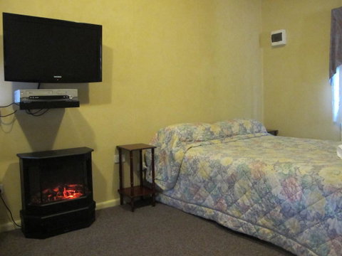 Cedar Lodge Cabins - Accommodation Directory 2