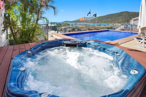 Central Ocean View Studio 27a - Accommodation Directory 2