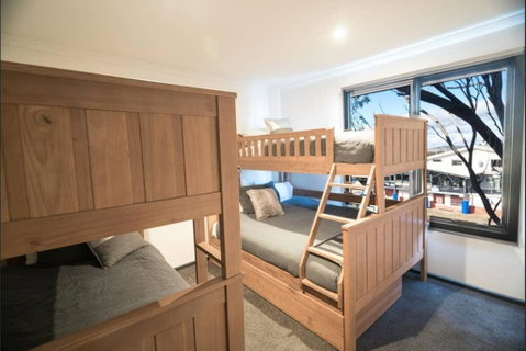 Chalet Deich - Pearse Apt 3 - Ski In Ski Out - Accommodation Directory 3