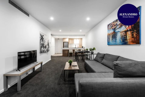 CITY APARTMENT And FREE CITY TOUR BUS NEARBY - Accommodation Directory 0