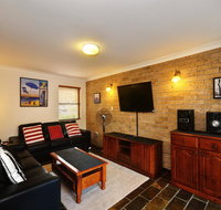 Close To The Main Surf Beach - Accommodation Directory
