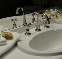 Club Inn Motel - Accommodation Directory