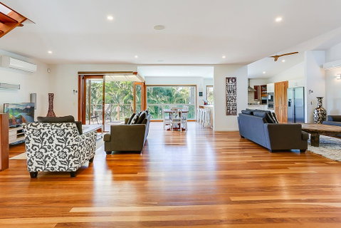 Coast Along - Accommodation Directory 1
