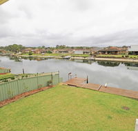 Cockatoo House - Accommodation Directory