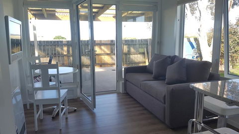 Cockle Shell - Accommodation Directory 3
