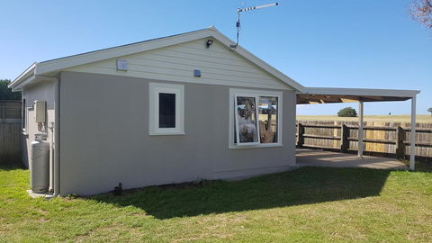 Cockle Shell - Accommodation Directory 0