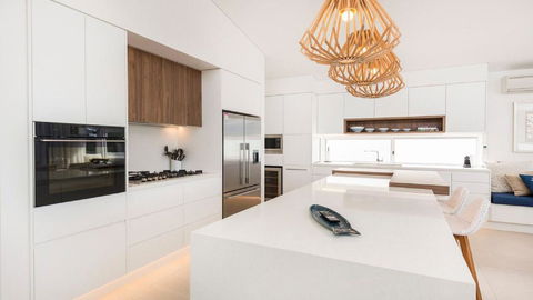Coco De Mer Beach Villa - Accommodation Directory 2