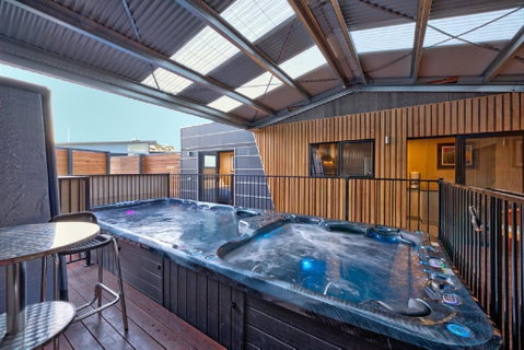Containment Accommodation - Accommodation Directory 1