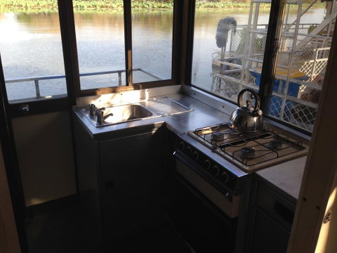 Corroboree Houseboats - Accommodation Directory 2