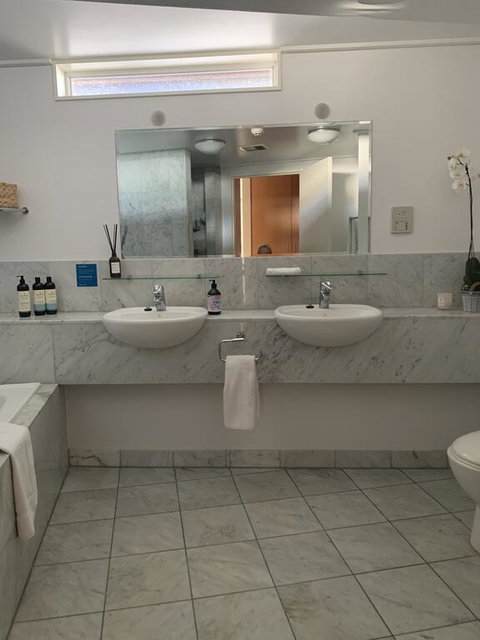 Couran Cove Resorts Waterfront Stradbroke Island Studios - Private Serviced Apartments - Accommodation Directory 3