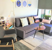 Cozy homely apartment CBR central - Accommodation Directory