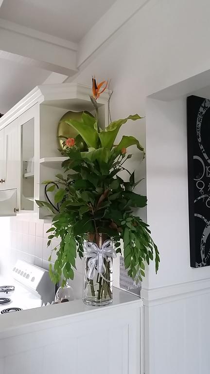 Creek Cottage Bed And Breakfast - Accommodation Directory 1
