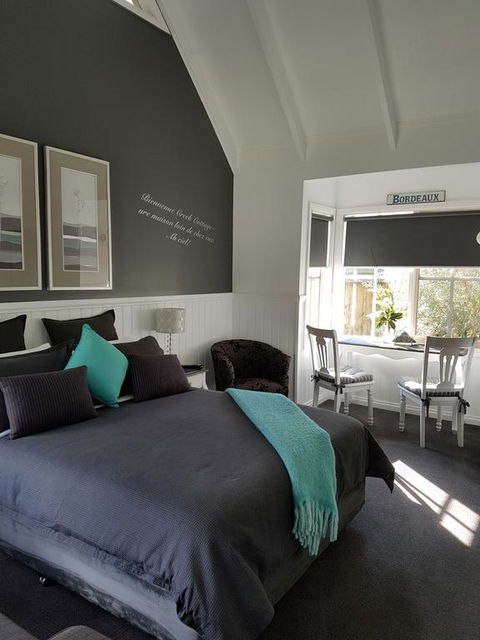 Creek Cottage Bed And Breakfast - Accommodation Directory 2