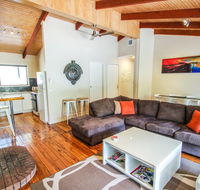 Crystalbrook Cottage - Accommodation Directory