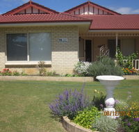 Cusack's of Albany - Accommodation Directory
