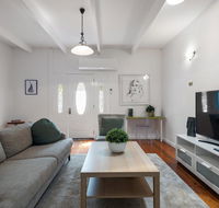 Cute and Relaxed Holiday Home - Close to Beach - Accommodation Directory