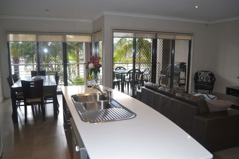 Cypress Waterview Spa Apartment - 37B - Accommodation Directory 1