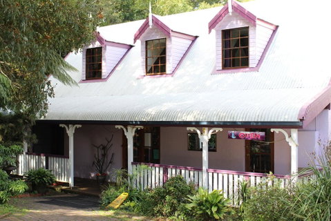 Dancing Waters Cottage - Accommodation Directory 0
