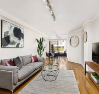 Darlinghurst One Bedroom Modern Self-Contained Apartment with parking - easy access to Sydney CBD 45 PEL - Accommodation Directory