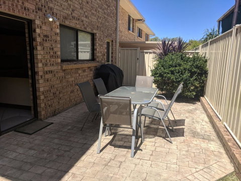 DAVIES STREET 3/14 MOLLYMOOK - Accommodation Directory 0