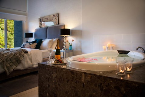 Daylesford Lake Villa 1 - Accommodation Directory 2