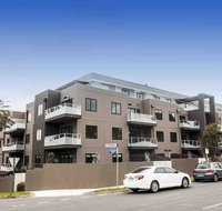 Deakin 2Bed 2Bath and Free parking - Accommodation Directory