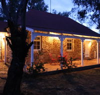 Dempster Cottage - Accommodation Directory