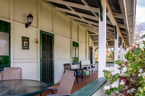 Dillons Cottage - Accommodation Directory 1