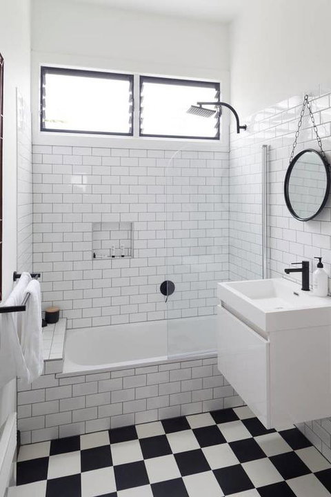 Domino House - Accommodation Directory 3