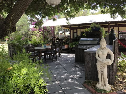 Dongara Breeze Inn - Accommodation Directory 1
