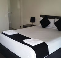 Dooleys Tavern and Motel Capella - Accommodation Directory