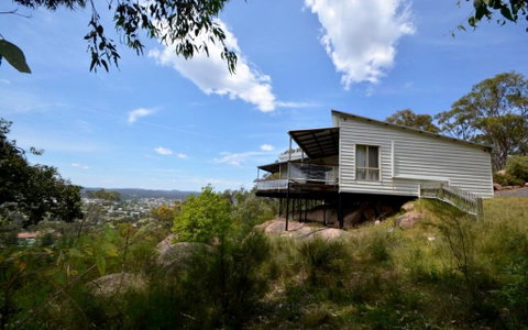 Eagle's Nest - Accommodation Directory 3